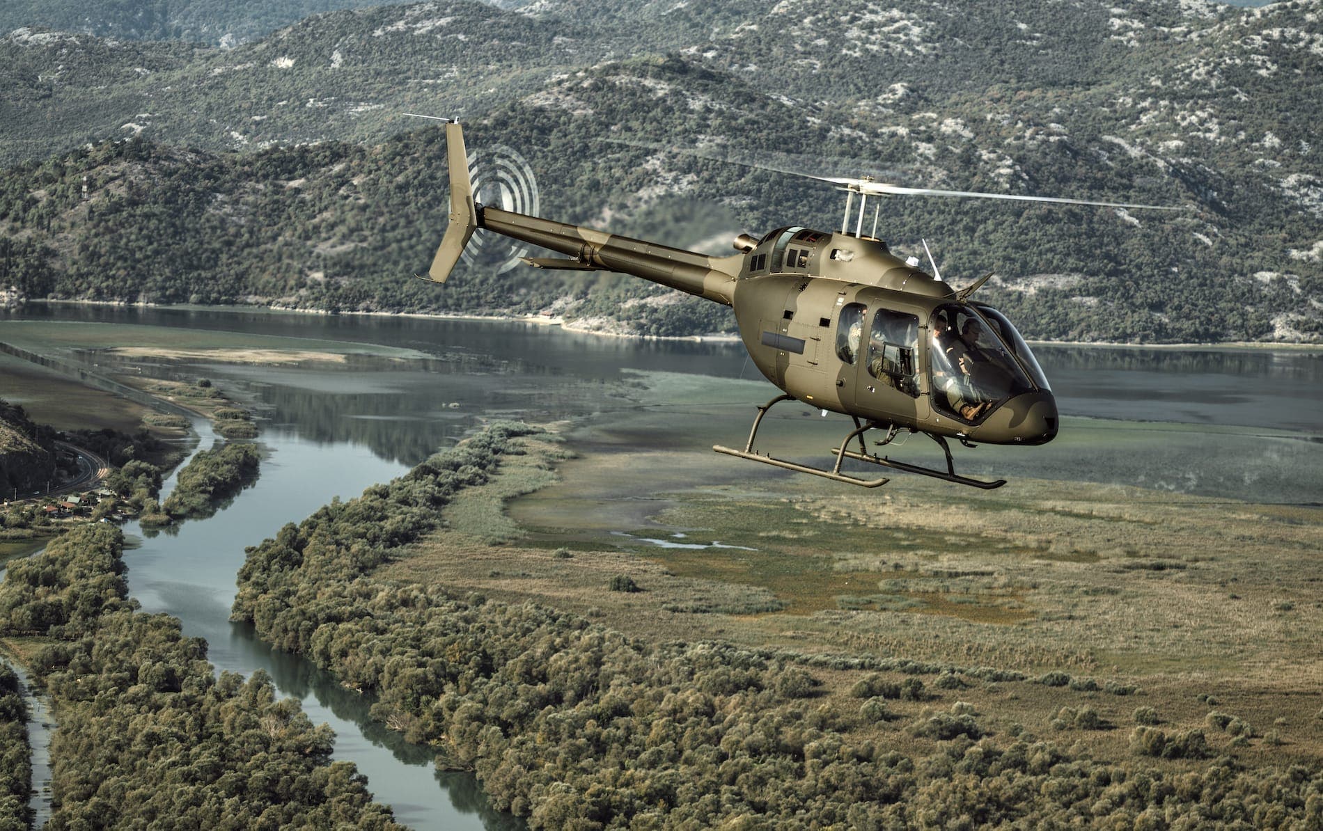 Bell 505 Jet Ranger X - Capable and Flexible Utility and Training